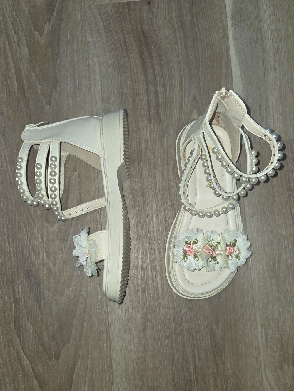 Little Girls Boutique Zip Up Sandals